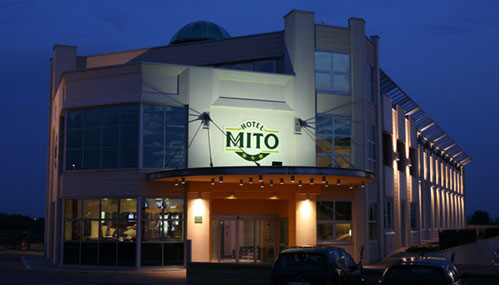Business hotel