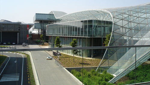 Business hotel
